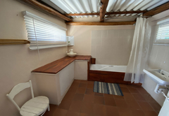 Windsong Cottage Bathroom