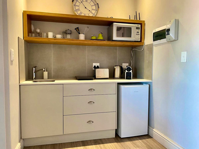 Waterfront Apartment 14