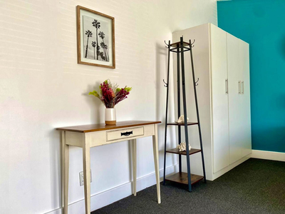 Waterfront Apartment 9