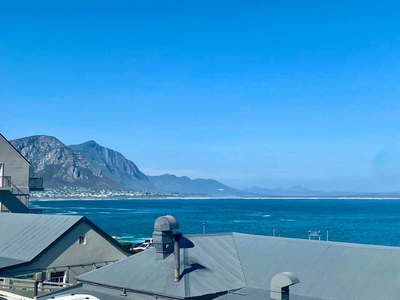 Waterfront Apartment 9