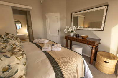 Exclusive Use Holiday Apartment