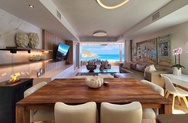 Sea Breeze (Penthouse Suite) 