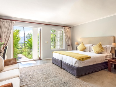 Garden Deluxe Rooms