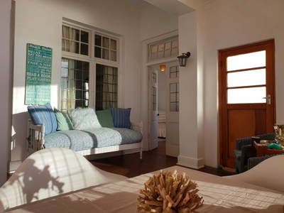 Westbank Villa