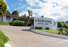 Whalesong Hotel 