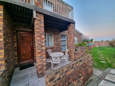 Whales Way Lodge