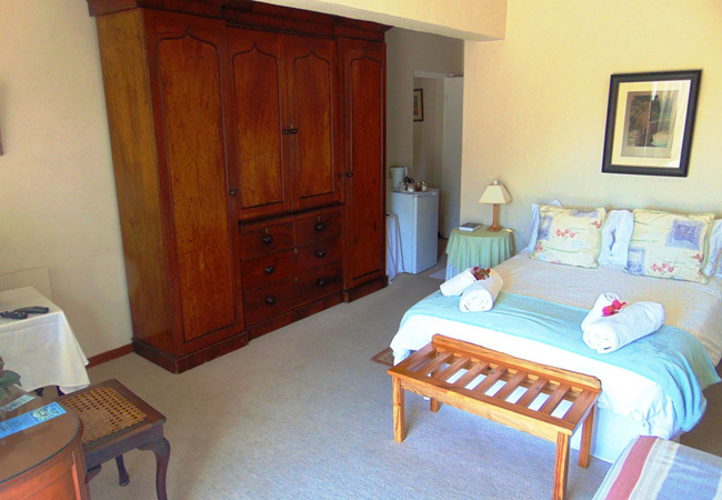 Double en-suite room - Yellowtail