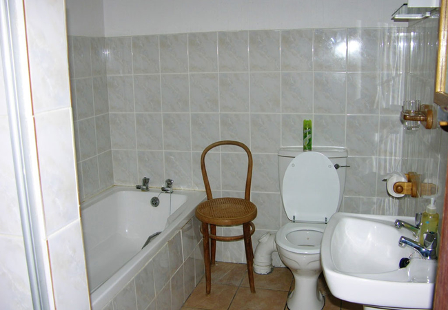 Double en-suite room - Yellowtail