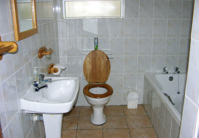 Ground floor en-suite room - Steenbras