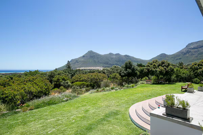 White Protea Haus
