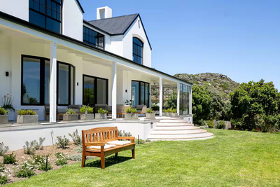 White Protea Haus