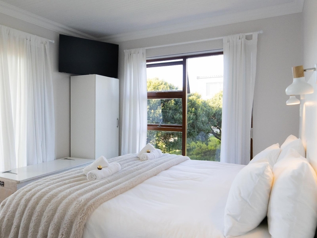 White Shark Guesthouse