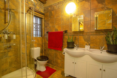 Wildgoose Self-Catering Lodge