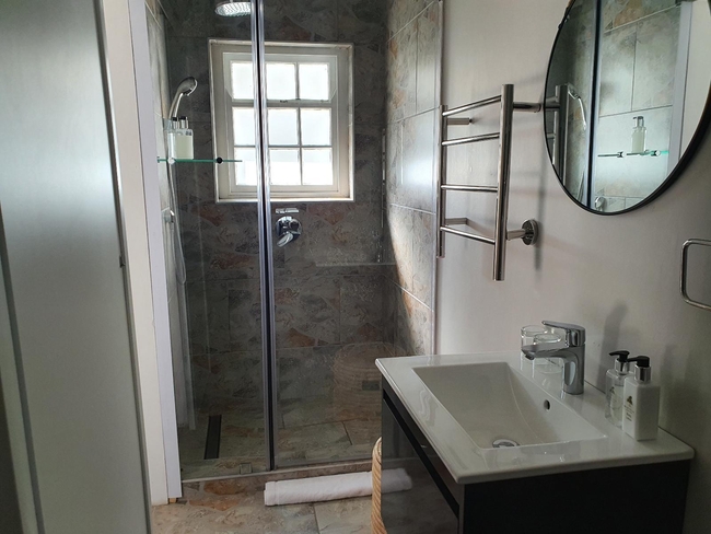 Standard King/Twin Room