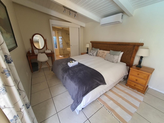 Garden Cottage - King/Twin