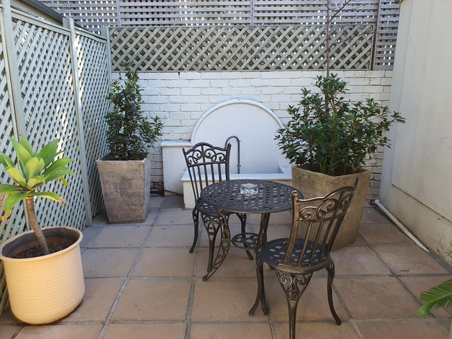 Self-Catering Suite - King/Twin