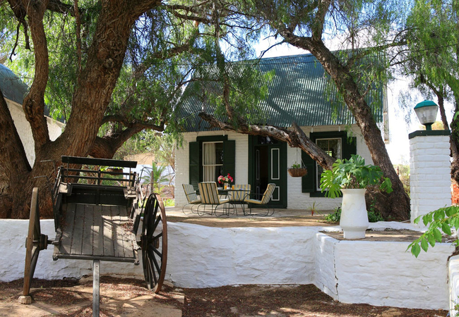 Twin Garden Cottage