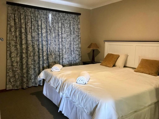 Superior Family Cottage 9