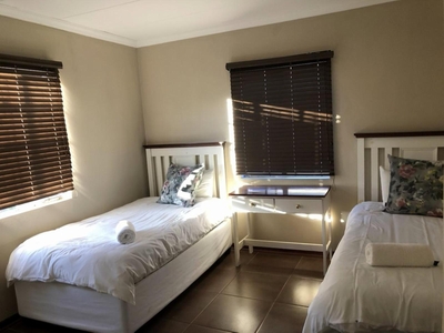 Superior Family Cottage 10