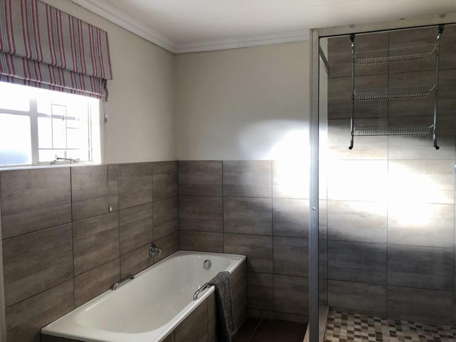 Superior Family Cottage 10