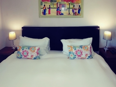 Luxury Room (sleeps 3)