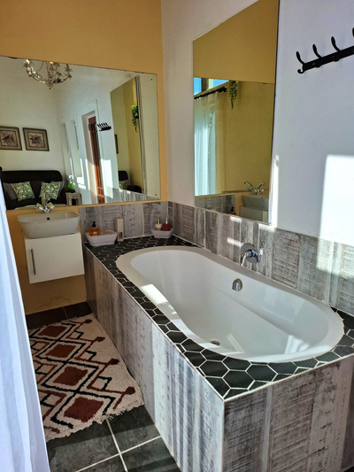 Exclusive Use Holiday Apartment
