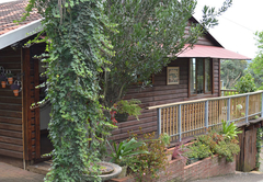 Wooden Manor Guest House