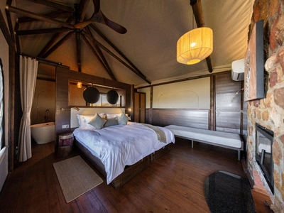Signature Tent