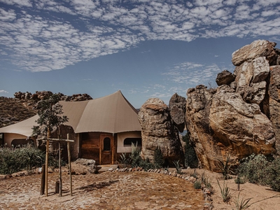 Premium Tent