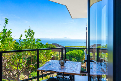 Exclusive Use Holiday Apartment