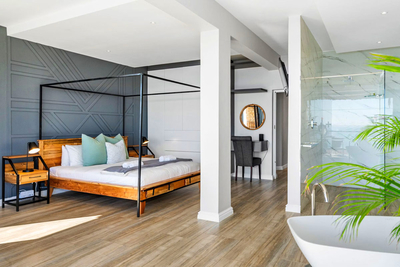 Exclusive Use Holiday Apartment