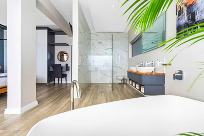 Exclusive Use Holiday Apartment