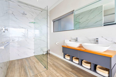 Exclusive Use Holiday Apartment