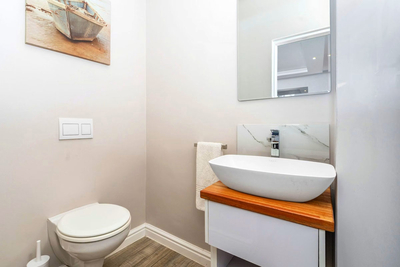 Exclusive Use Holiday Apartment