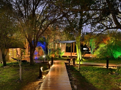 Zazu Private Bush Lodge