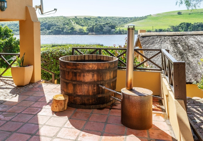 Zebra Lodge @ Tides River