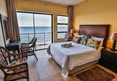 Queen Room with Balcony and Sea View