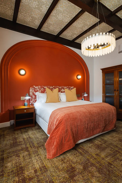 Luxury Suite - Room 1