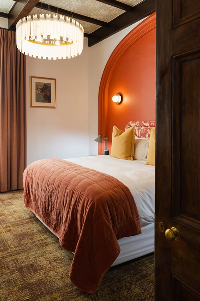 Luxury Suite - Room 1