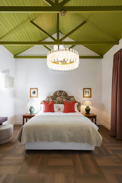 Luxury Suite - Room 5