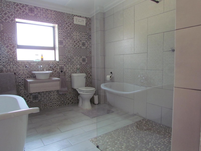 Chris\'s Place